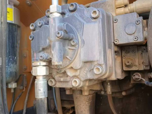 徐工XE200DA履帶式挖掘機(jī)