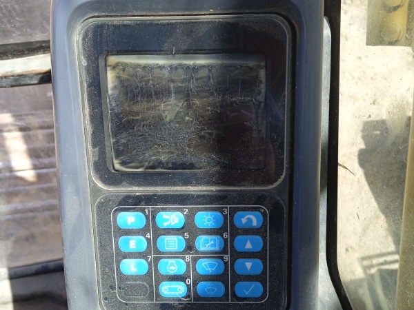 小松PC600-8R履帶式挖掘機(jī)