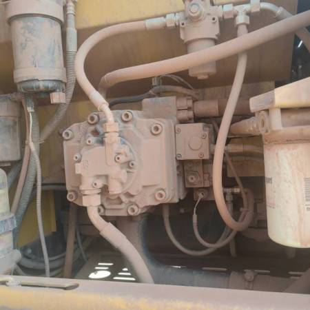 徐工XE210DA履带式挖掘机