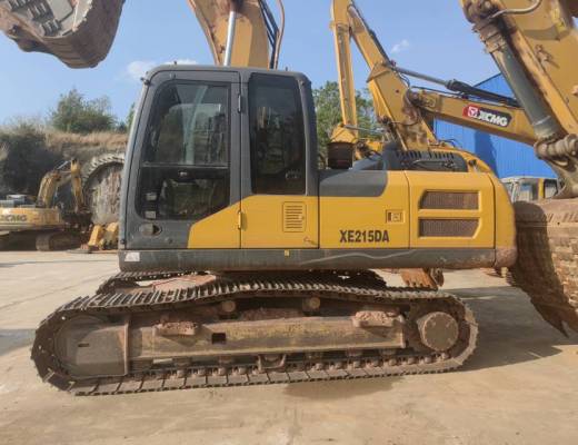 徐工XE210DA履带式挖掘机