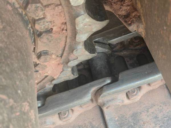 徐工XE210DA履帶式挖掘機(jī)