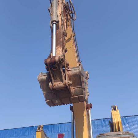 徐工XE210DA履带式挖掘机