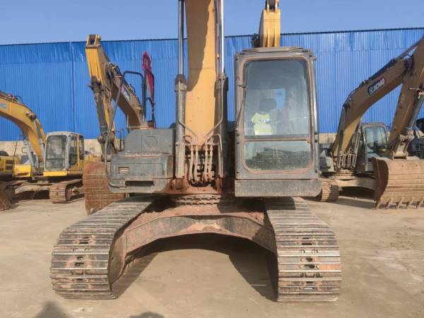 徐工XE210DA履帶式挖掘機(jī)