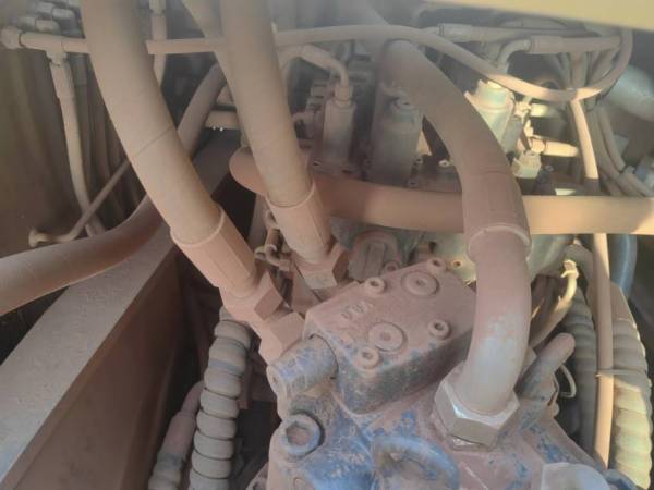 徐工XE210DA履帶式挖掘機(jī)