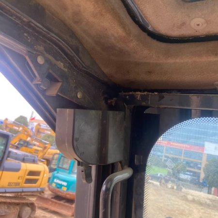 柳工CLG913履带式挖掘机