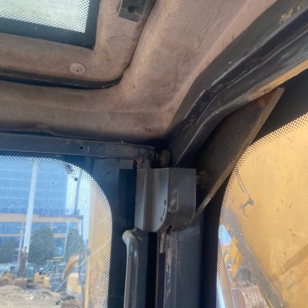 柳工CLG913履带式挖掘机