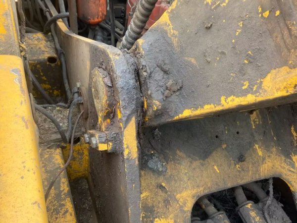 柳工CLG913履帶式挖掘機