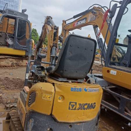 徐工XE15U履带式挖掘机