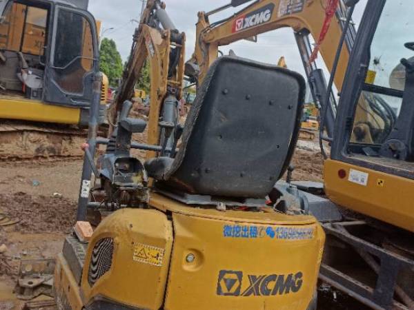 徐工XE15U履帶式挖掘機(jī)