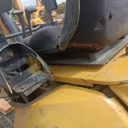 徐工XE15U履带式挖掘机