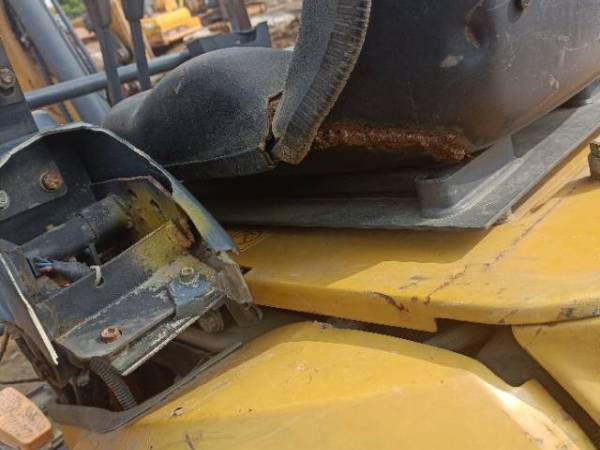 徐工XE15U履帶式挖掘機(jī)