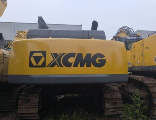 徐工XE490DK履带式挖掘机