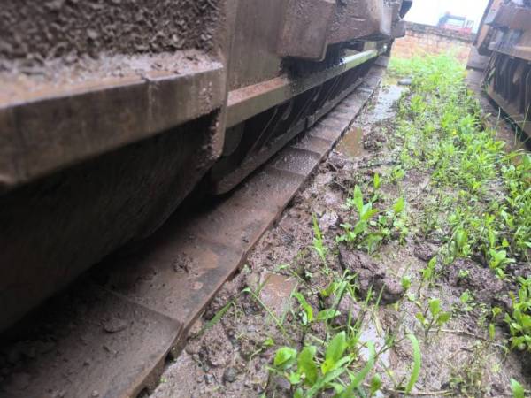 徐工XE490DK履帶式挖掘機(jī)