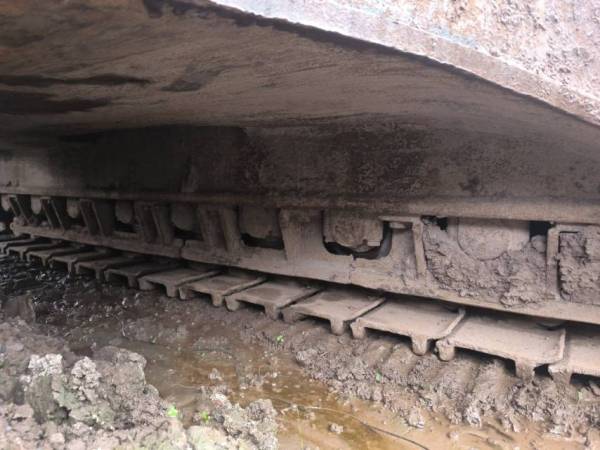 徐工XE490DK履帶式挖掘機(jī)