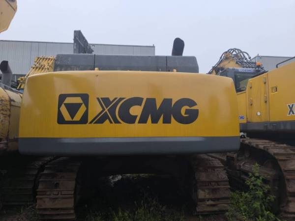 徐工XE490DK履帶式挖掘機(jī)