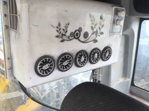 徐工XE490DK履帶式挖掘機(jī)