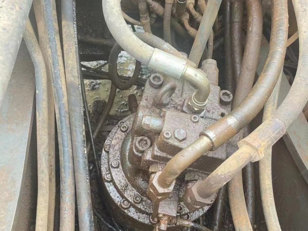 沃爾沃EC200B履帶式挖掘機(jī)