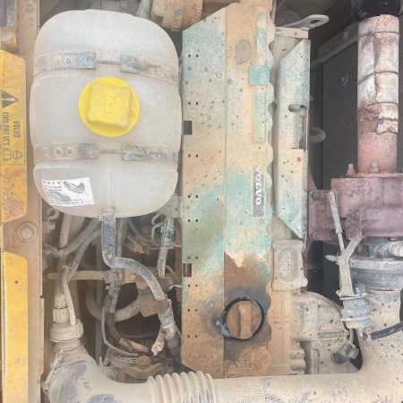 沃尔沃EC200B履带式挖掘机