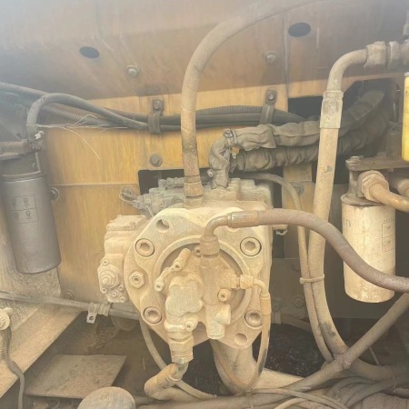 沃尔沃EC200B履带式挖掘机