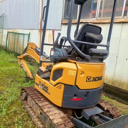 徐工XE17U履带式挖掘机