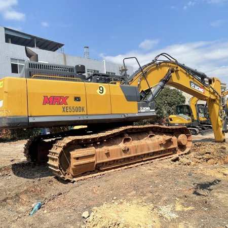 徐工XE550DK履带式挖掘机