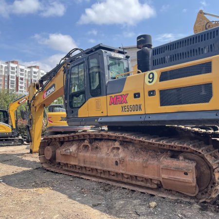 徐工XE550DK履带式挖掘机