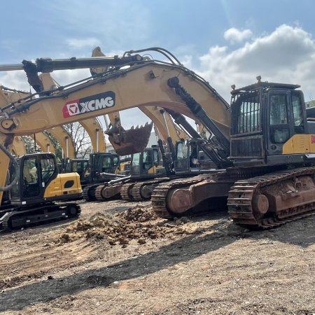 徐工XE550DK履带式挖掘机