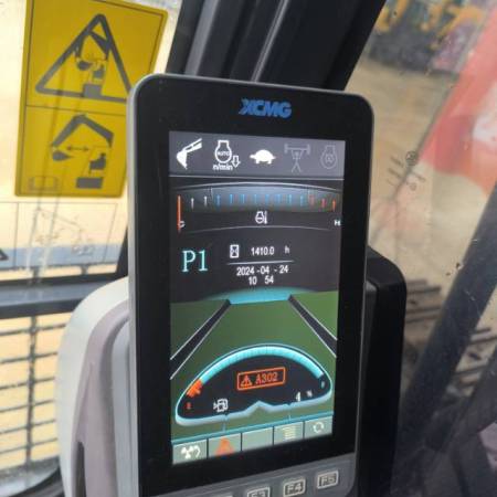 徐工XE490DK履带式挖掘机