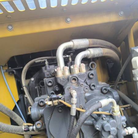 徐工XE490DK履带式挖掘机