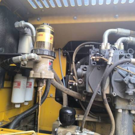 徐工XE490DK履带式挖掘机