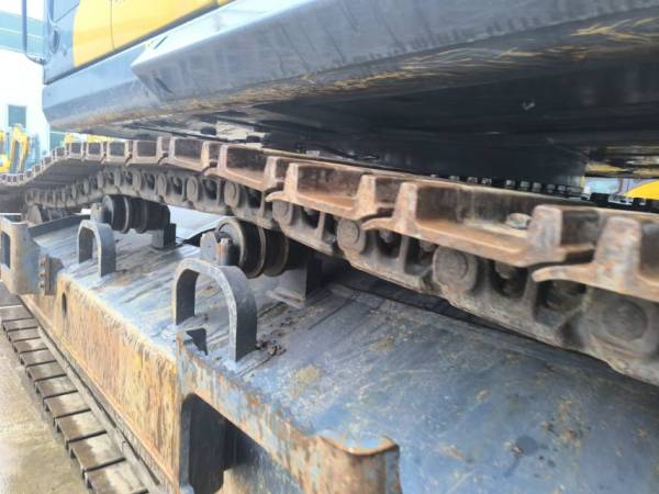 徐工XE490DK履帶式挖掘機(jī)