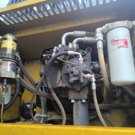 徐工XE490DK履带式挖掘机