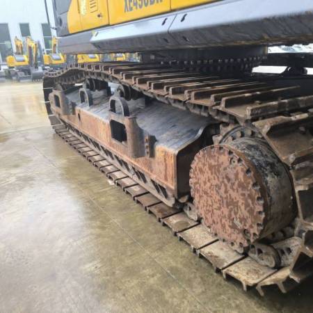 徐工XE490DK履带式挖掘机