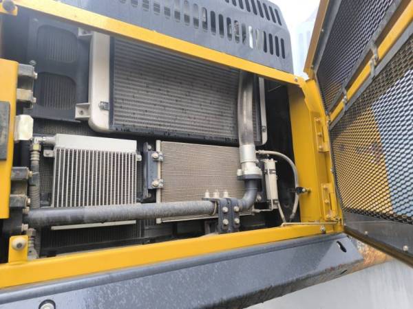 徐工XE490DK履帶式挖掘機(jī)