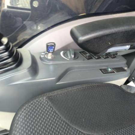 徐工XE490DK履带式挖掘机