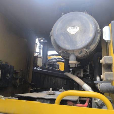 徐工XE490DK履带式挖掘机