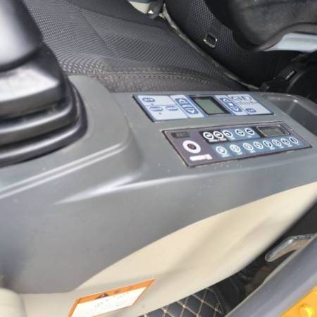 徐工XE490DK履带式挖掘机