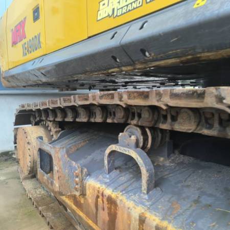 徐工XE490DK履带式挖掘机