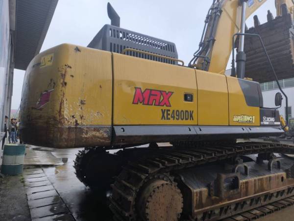 徐工XE490DK履帶式挖掘機(jī)