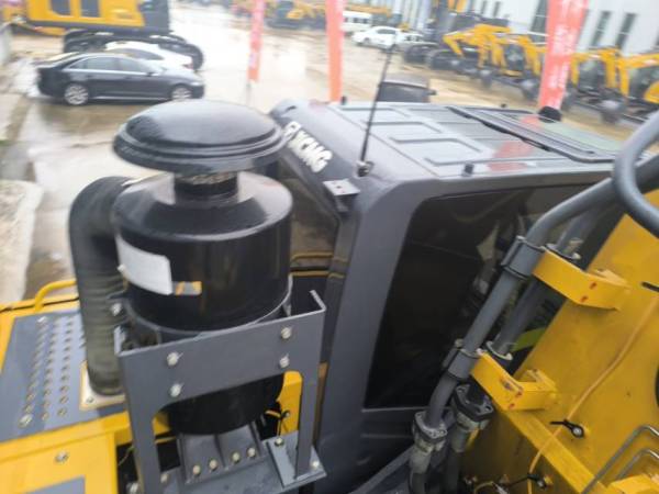 徐工XE490DK履帶式挖掘機(jī)