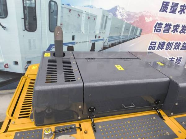 徐工XE490DK履帶式挖掘機(jī)