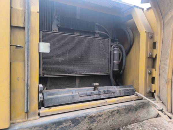 約翰迪爾E240履帶式挖掘機(jī)