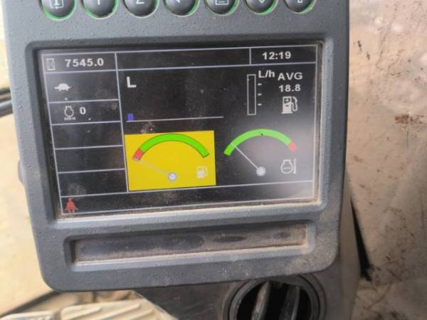 約翰迪爾E240履帶式挖掘機(jī)