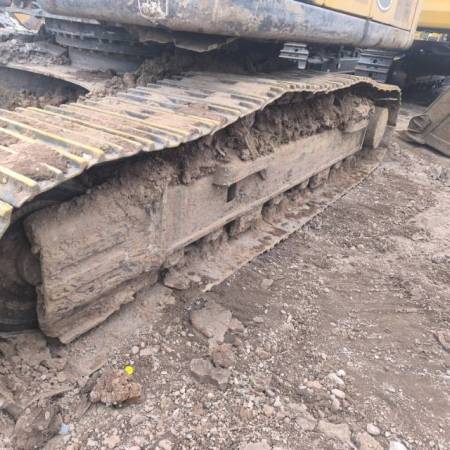 约翰迪尔E240履带式挖掘机