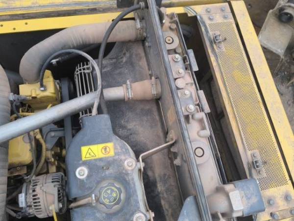 約翰迪爾E240履帶式挖掘機(jī)