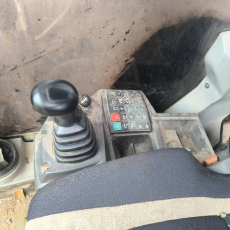 约翰迪尔E240履带式挖掘机