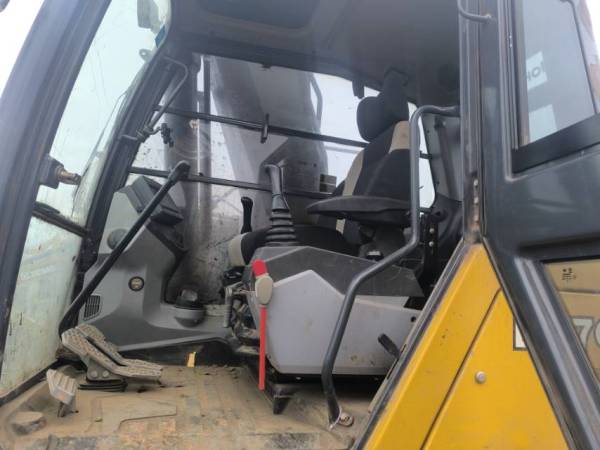 約翰迪爾E240履帶式挖掘機(jī)