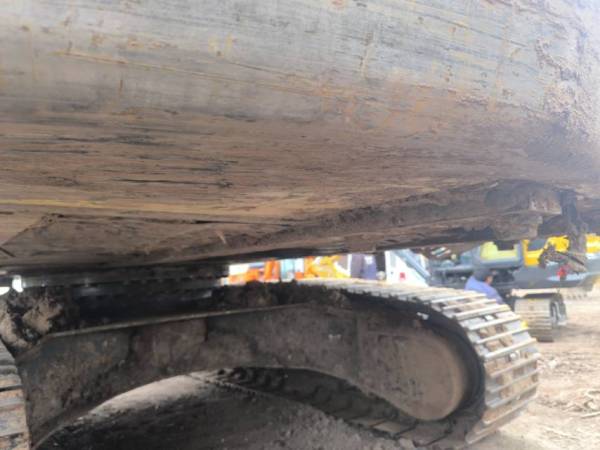 約翰迪爾E240履帶式挖掘機(jī)