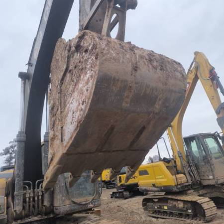 约翰迪尔E240履带式挖掘机