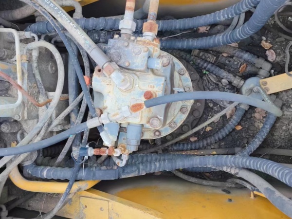 徐工XE230C履帶式挖掘機(jī)